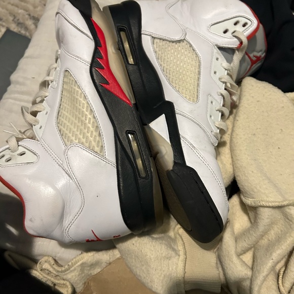 2 Jordan 5s for sale - Picture 3 of 16